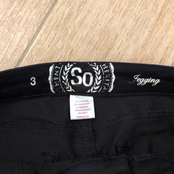 SO Jeggings - Picture 2 of 5